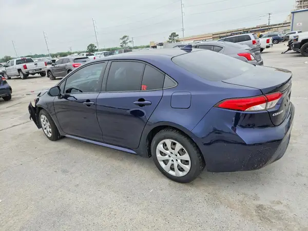 JTDEPMAE3MJ137422 2021 TOYOTA COROLLA - Image 2