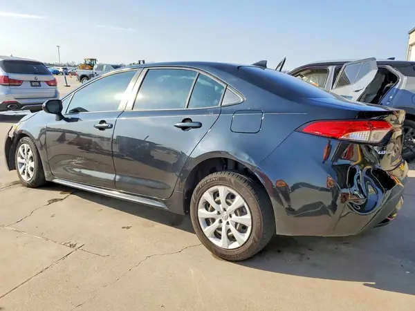 JTDEPMAE3MJ149585 2021 TOYOTA COROLLA - Image 2