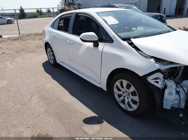 JTDEPMAE3MJ154270 2021 TOYOTA COROLLA - Image 1