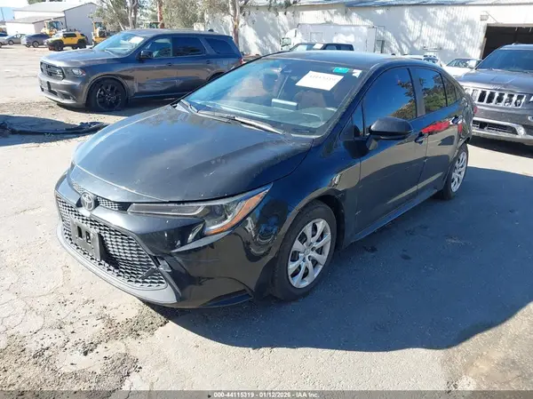 JTDEPMAE3MJ183543 2021 TOYOTA COROLLA - Image 2