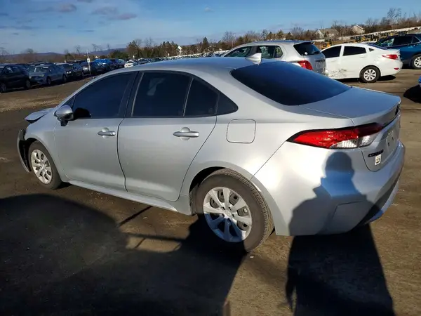 JTDEPMAE3N3004651 2022 TOYOTA COROLLA - Image 2