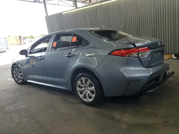 JTDEPMAE3N3004990 2022 TOYOTA COROLLA - Image 2