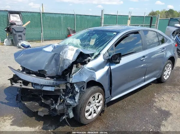 JTDEPMAE3N3009378 2022 TOYOTA COROLLA - Image 2