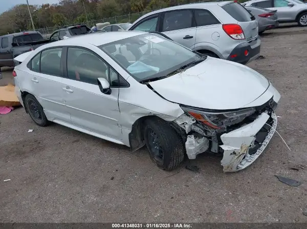 JTDEPMAE3N3015049 2022 TOYOTA COROLLA - Image 1