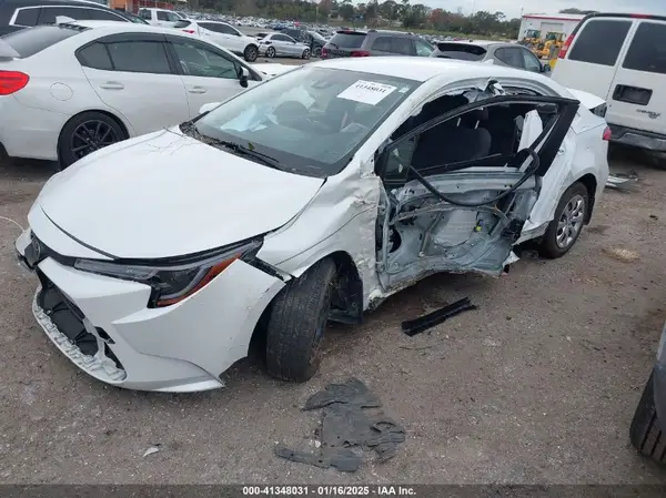 JTDEPMAE3N3015049 2022 TOYOTA COROLLA - Image 2