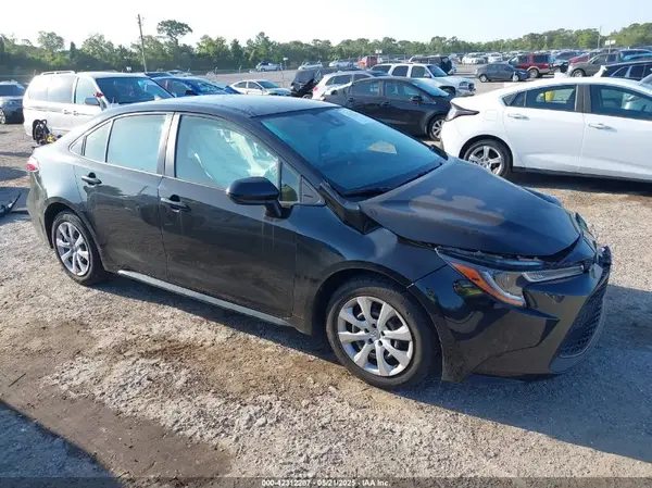 JTDEPMAE3NJ211892 2022 TOYOTA COROLLA - Image 1