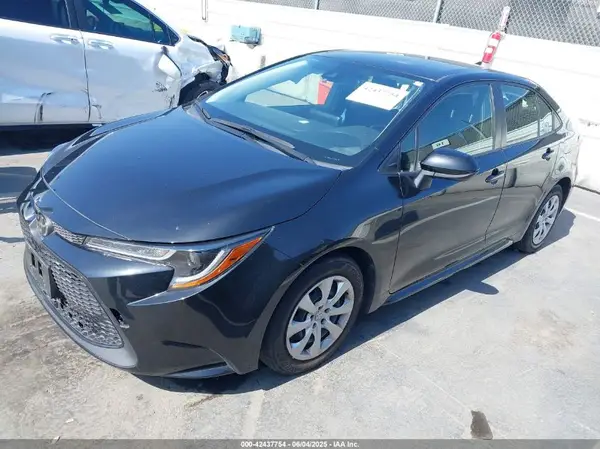 JTDEPMAE3NJ216073 2022 TOYOTA COROLLA - Image 2