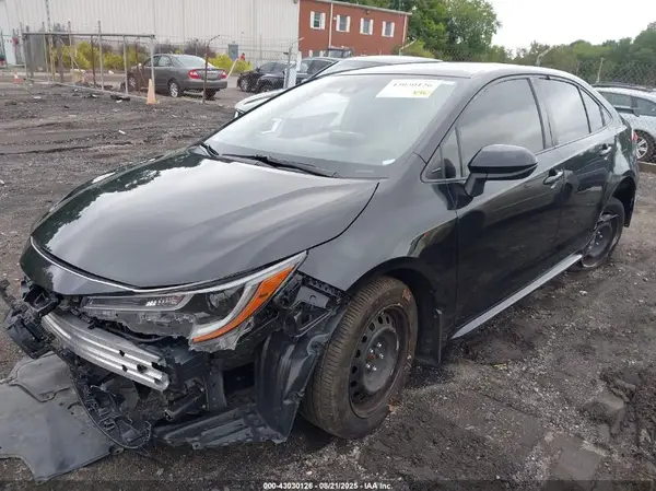 JTDEPMAE3NJ216980 2022 TOYOTA COROLLA - Image 2