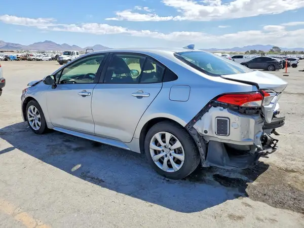 JTDEPMAE4MJ136960 2021 TOYOTA COROLLA - Image 2