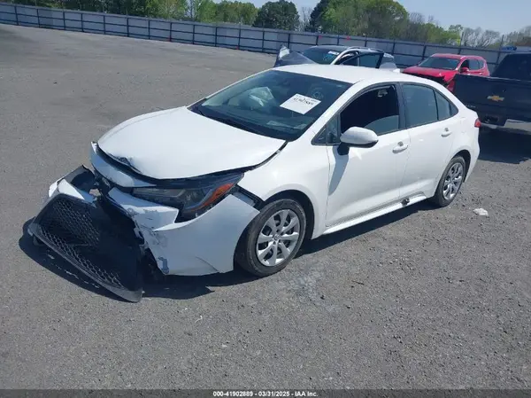 JTDEPMAE4MJ138255 2021 TOYOTA COROLLA - Image 2