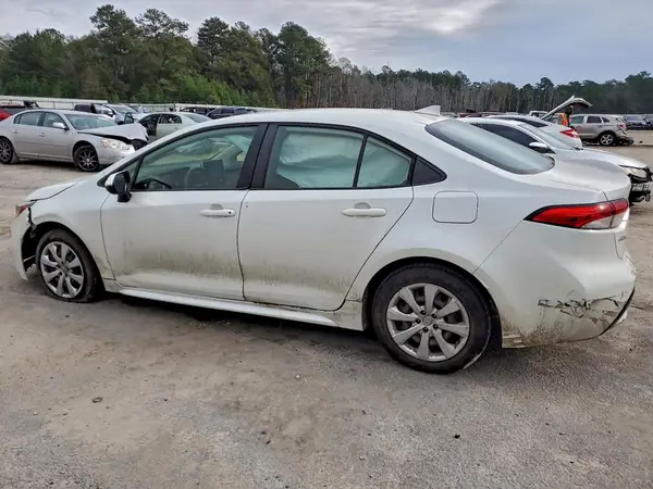 JTDEPMAE4MJ156142 2021 TOYOTA COROLLA - Image 2