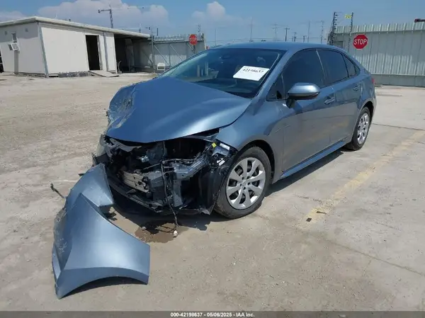 JTDEPMAE4MJ162622 2021 TOYOTA COROLLA - Image 2