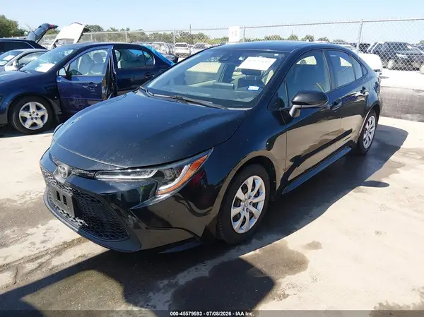 JTDEPMAE4MJ174592 2021 TOYOTA COROLLA - Image 2