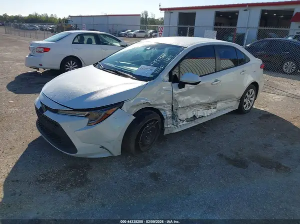 JTDEPMAE4MJ179937 2021 TOYOTA COROLLA - Image 2