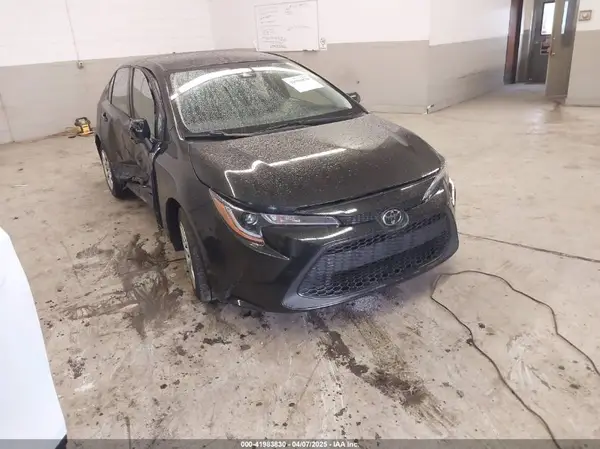 JTDEPMAE4MJ186595 2021 TOYOTA COROLLA - Image 1