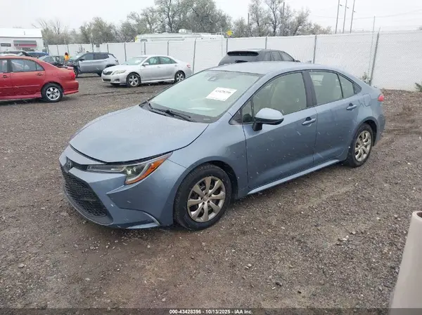 JTDEPMAE4N3008501 2022 TOYOTA COROLLA - Image 2