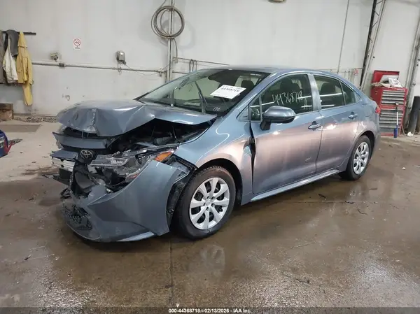 JTDEPMAE4N3011284 2022 TOYOTA COROLLA - Image 2