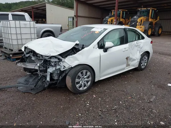 JTDEPMAE4N3015819 2022 TOYOTA COROLLA - Image 2