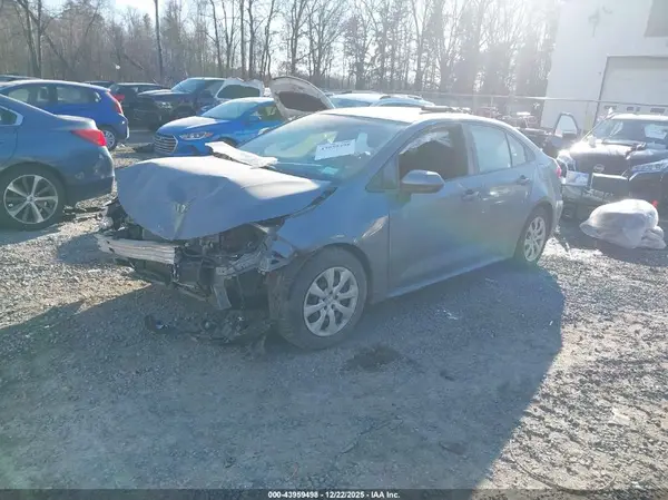 JTDEPMAE4N3022754 2022 TOYOTA COROLLA - Image 2