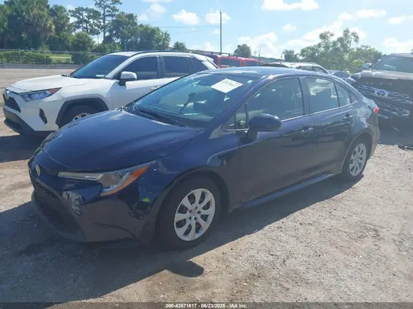 JTDEPMAE4NJ205468 2022 TOYOTA COROLLA - Image 2