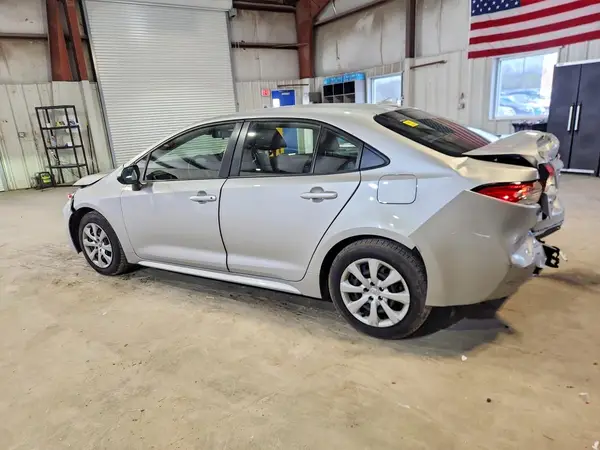 JTDEPMAE4NJ221105 2022 TOYOTA COROLLA - Image 2