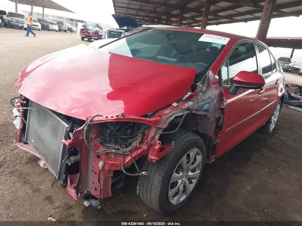 JTDEPMAE5MJ122520 2021 TOYOTA COROLLA - Image 2