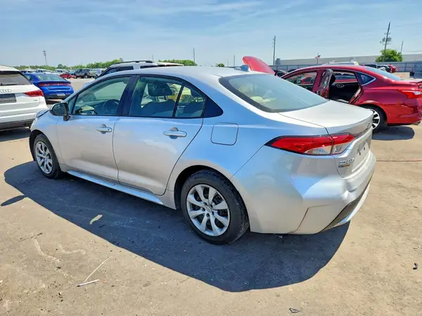 JTDEPMAE5MJ122789 2021 TOYOTA COROLLA - Image 2
