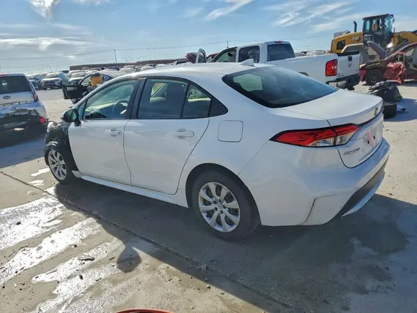 JTDEPMAE5MJ128723 2021 TOYOTA COROLLA - Image 2