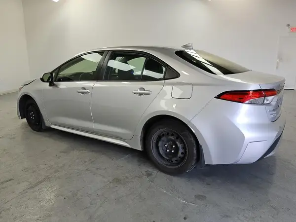 JTDEPMAE5MJ130083 2021 TOYOTA COROLLA - Image 2