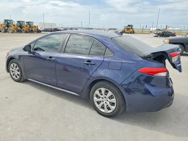 JTDEPMAE5MJ137857 2021 TOYOTA COROLLA - Image 2
