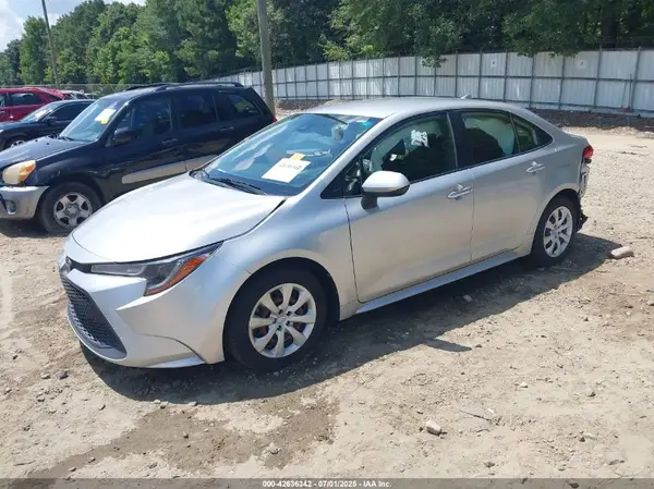 JTDEPMAE5MJ141794 2021 TOYOTA COROLLA - Image 2