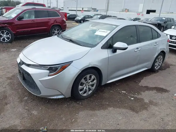 JTDEPMAE5MJ144162 2021 TOYOTA COROLLA - Image 2