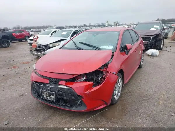 JTDEPMAE5MJ147580 2021 TOYOTA COROLLA - Image 2