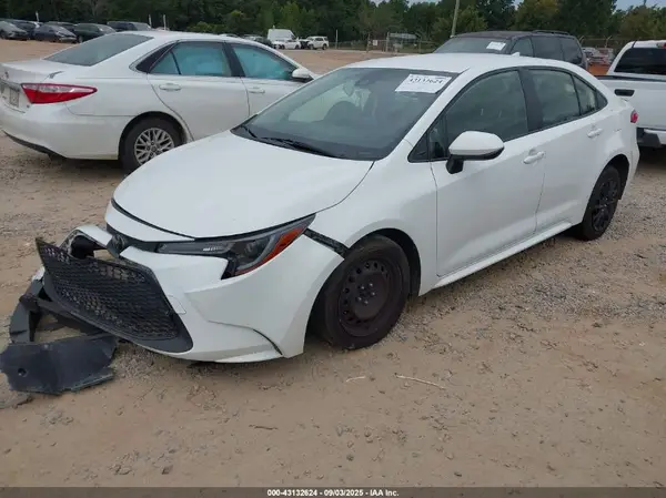 JTDEPMAE5MJ148972 2021 TOYOTA COROLLA - Image 2