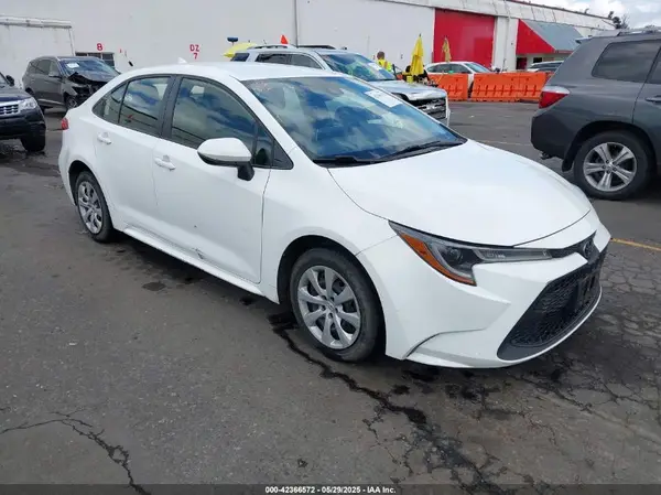 JTDEPMAE5MJ159289 2021 TOYOTA COROLLA - Image 1