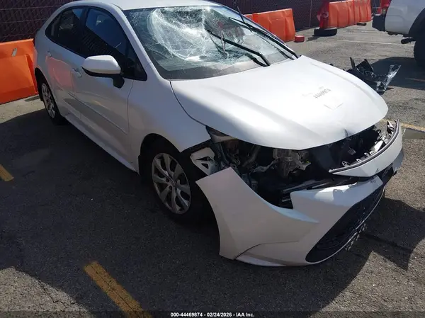JTDEPMAE5MJ167621 2021 TOYOTA COROLLA - Image 1