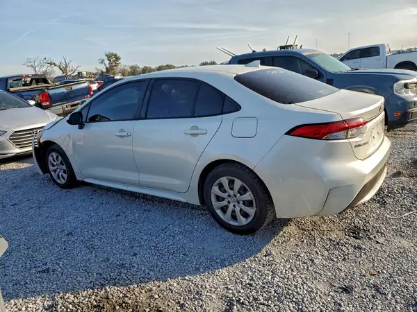 JTDEPMAE5MJ170101 2021 TOYOTA COROLLA - Image 2