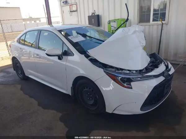 JTDEPMAE5MJ171863 2021 TOYOTA COROLLA - Image 1