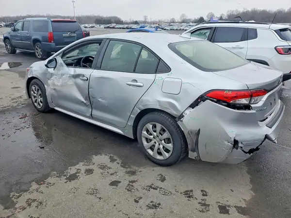 JTDEPMAE5MJ174908 2021 TOYOTA COROLLA - Image 2