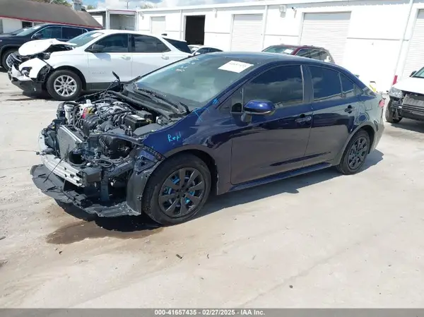JTDEPMAE5MJ178280 2021 TOYOTA COROLLA - Image 2