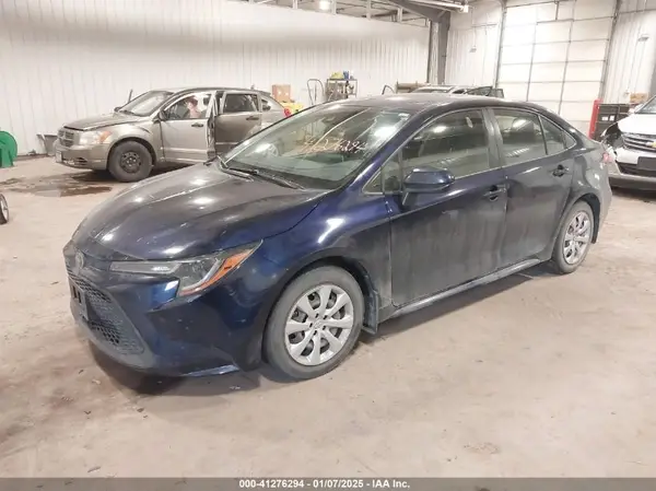 JTDEPMAE5MJ184161 2021 TOYOTA COROLLA - Image 2