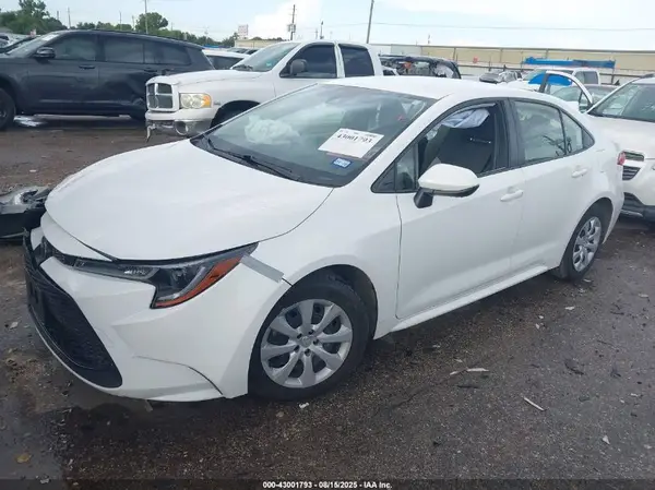 JTDEPMAE5N3013075 2022 TOYOTA COROLLA - Image 2