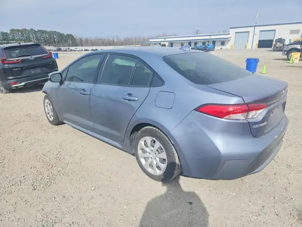 JTDEPMAE5N3016056 2022 TOYOTA COROLLA - Image 2