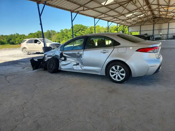 JTDEPMAE5N3018065 2022 TOYOTA COROLLA - Image 2