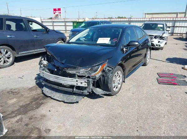 JTDEPMAE5NJ190821 2022 TOYOTA COROLLA - Image 2