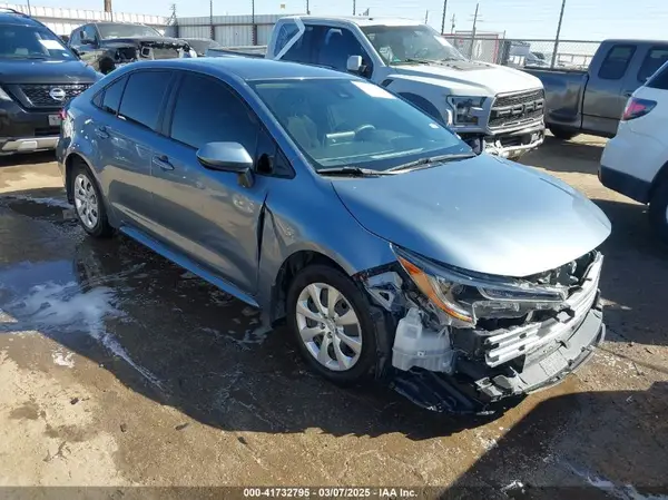 JTDEPMAE6MJ117973 2021 TOYOTA COROLLA - Image 1
