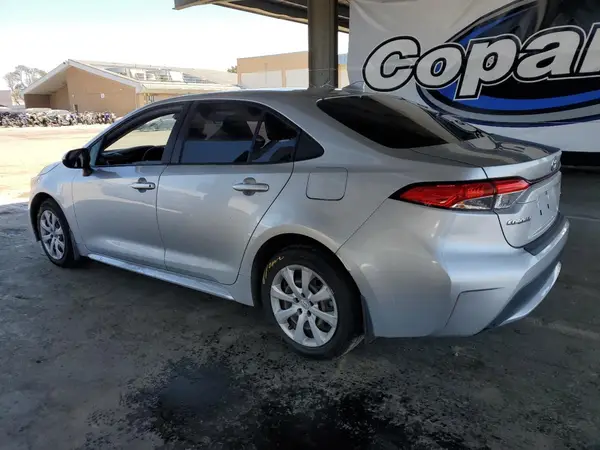 JTDEPMAE6MJ135566 2021 TOYOTA COROLLA - Image 2