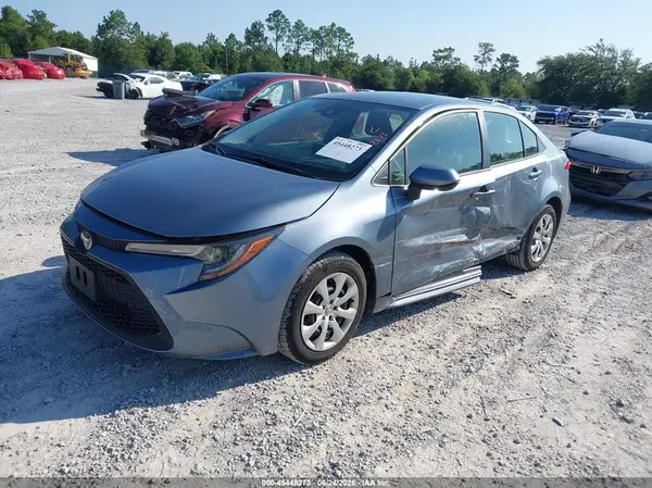 JTDEPMAE6MJ135888 2021 TOYOTA COROLLA - Image 2