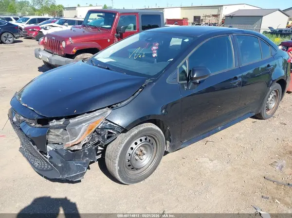 JTDEPMAE6MJ153145 2021 TOYOTA COROLLA - Image 2