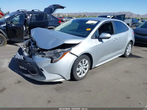 JTDEPMAE6MJ159494 2021 TOYOTA COROLLA - Image 2